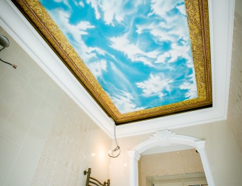 Художественная роспись потолка в стиле неба