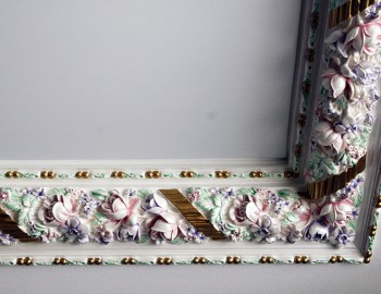 Декорирование и роспись элементов декоративного обрамления потолка