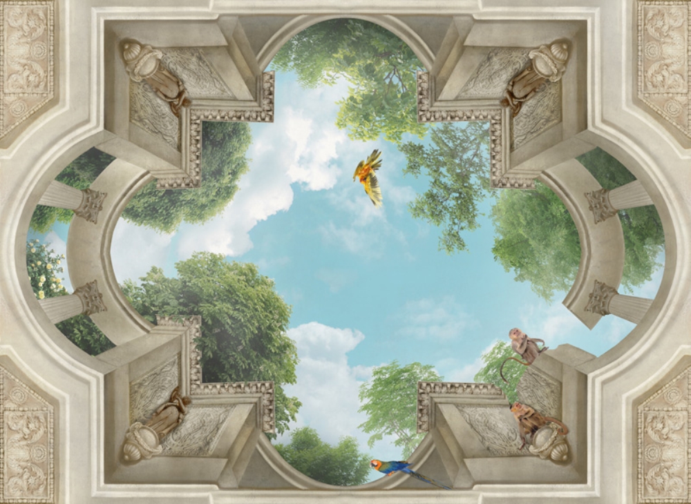 Роспись потолка в виде летней античной беседки с колоннами, с видом неба, птиц и обезьян