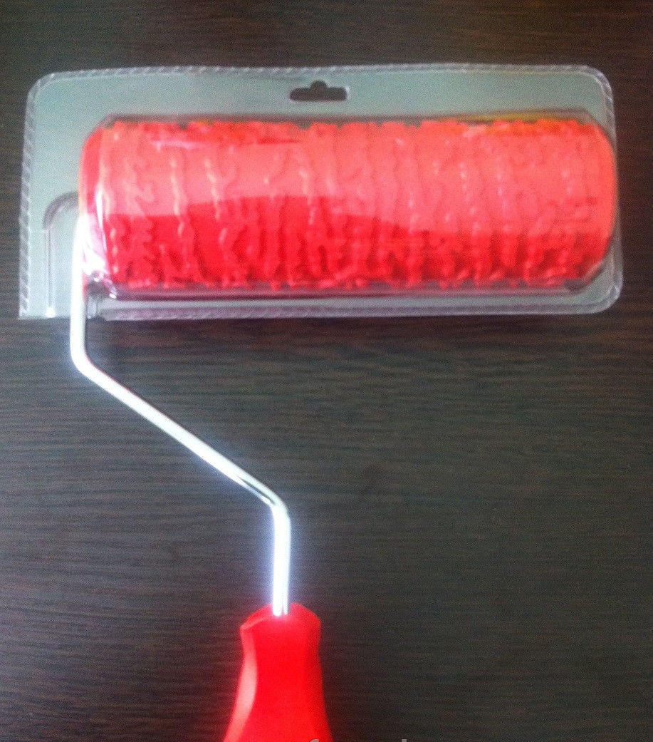 Валик красный резиновый с ручкой (кора дуба)